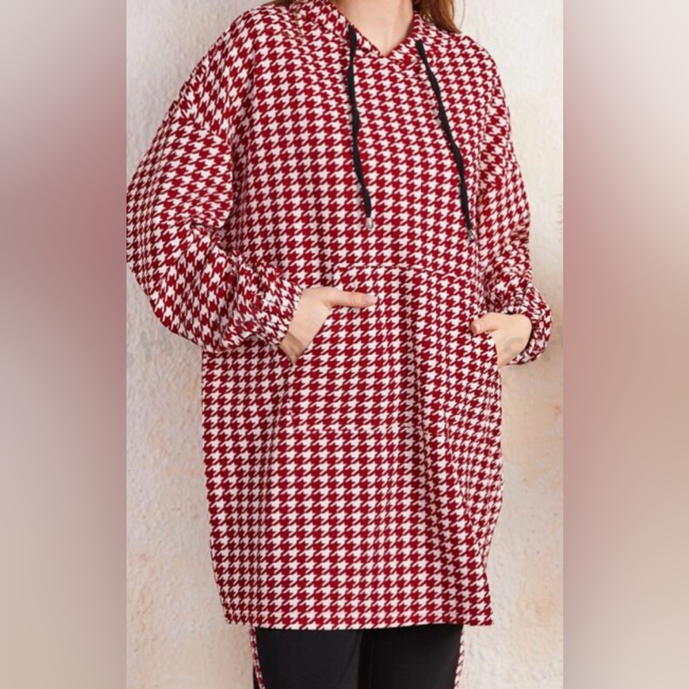 Houndstooth Print Drawstring
Hoodie & Contrast Sideseam Pants Set